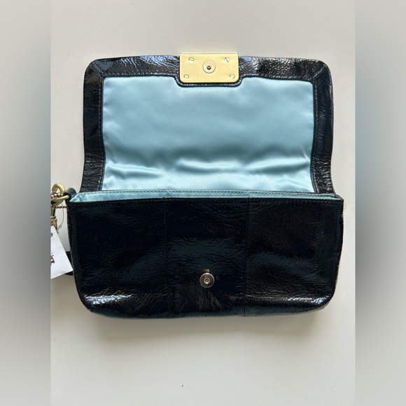 COACH PATENT LEATHER WRISTLET POUCH BLACK NWT - Picture 3 of 5